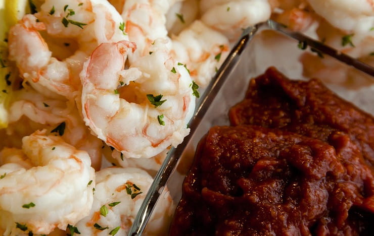 Some shrimp and baked chicken.