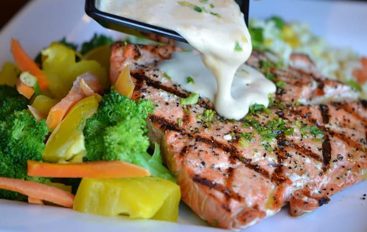 A delicious baked salmon and vegetables.